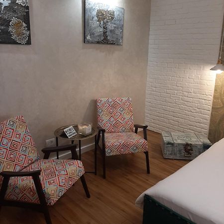 Restauro Apartament Διαμέρισμα Μπουζάου Δωμάτιο φωτογραφία